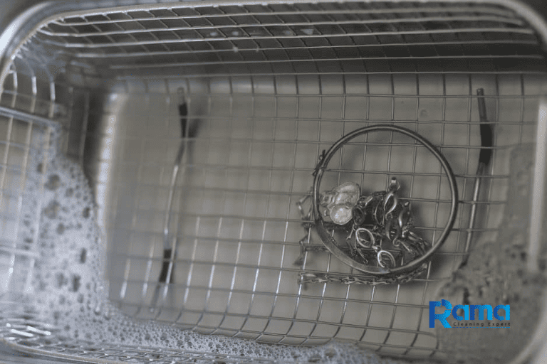 Máy rửa trang sức siêu âm mang lại nhiều lợi ích