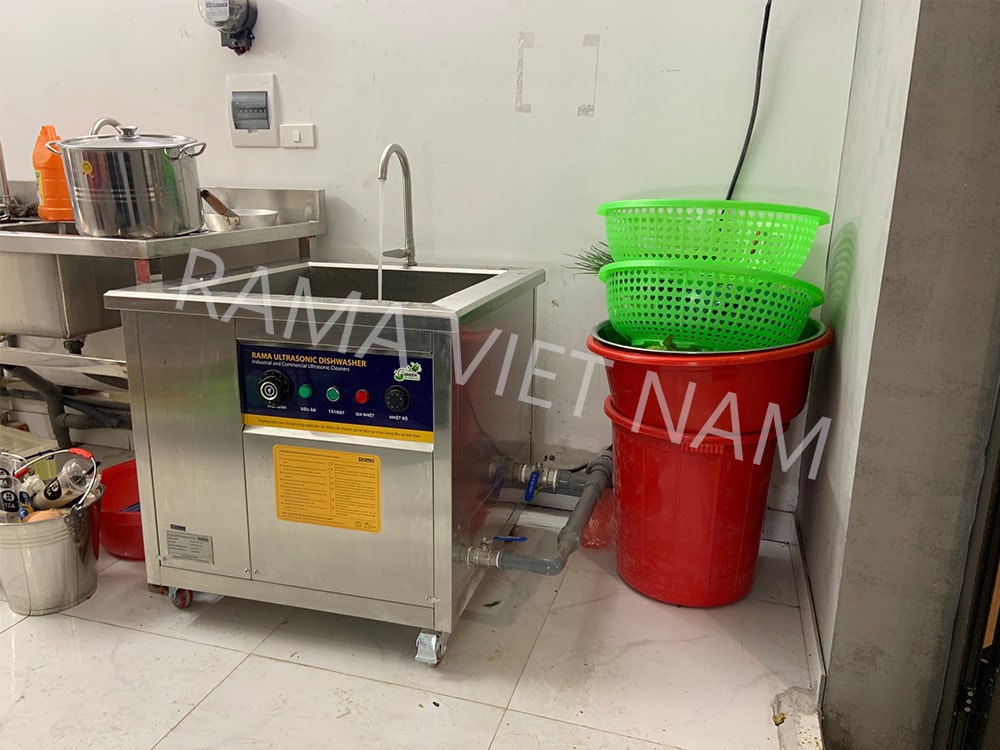 Lắp đặt máy rửa bát Rama cho cơ sở MM FOOD mới khai trương tại Hà Đông, Hà Nội