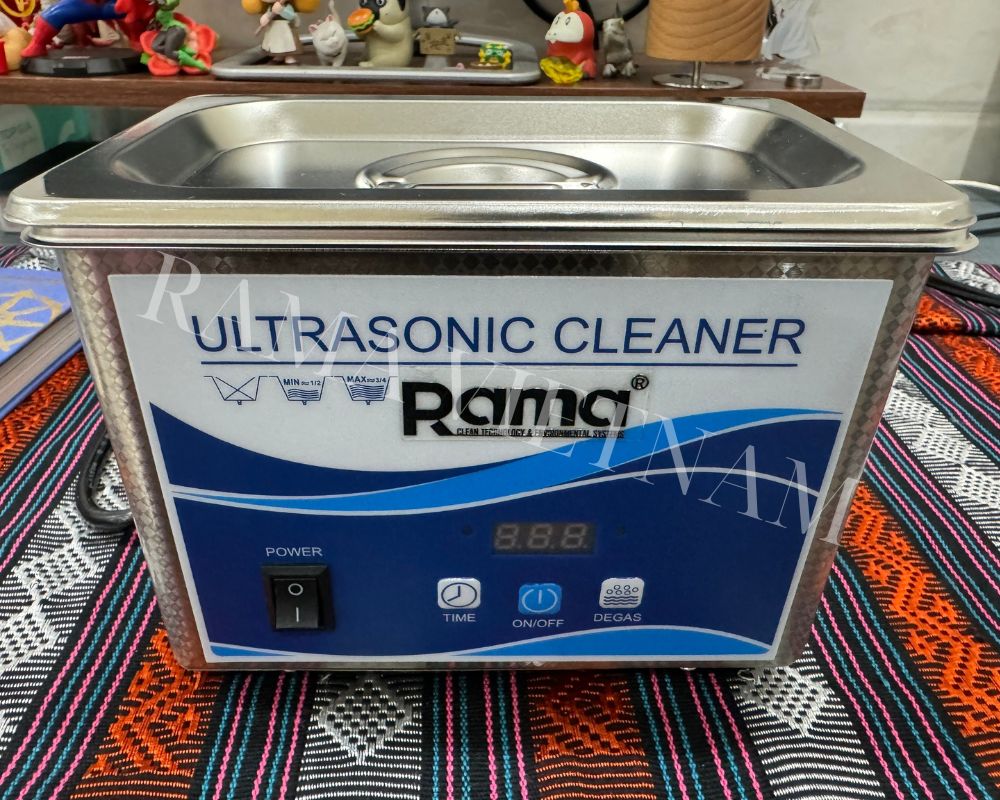 Rửa trang sức sạch hiệu quả hơn với máy rửa sóng siêu âm Rama R0.8L tại Bình Dương