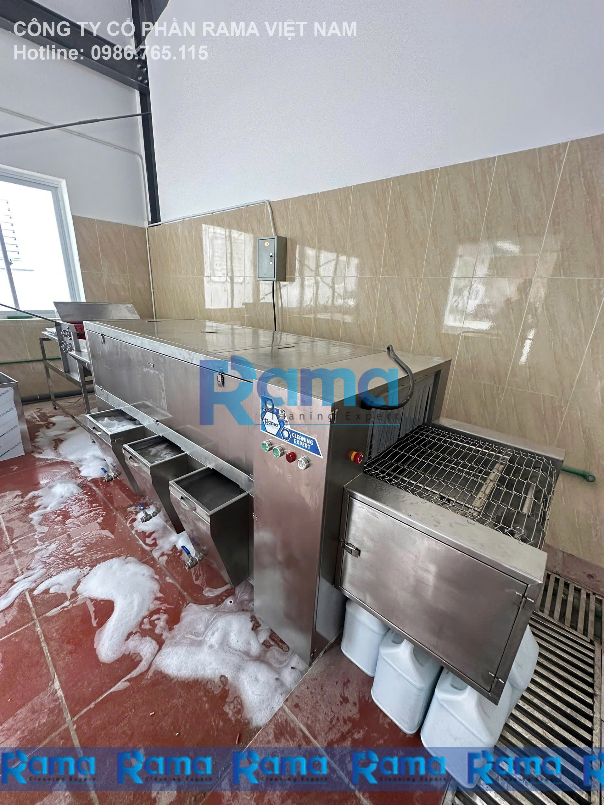 Máy rửa bát băng chuyền