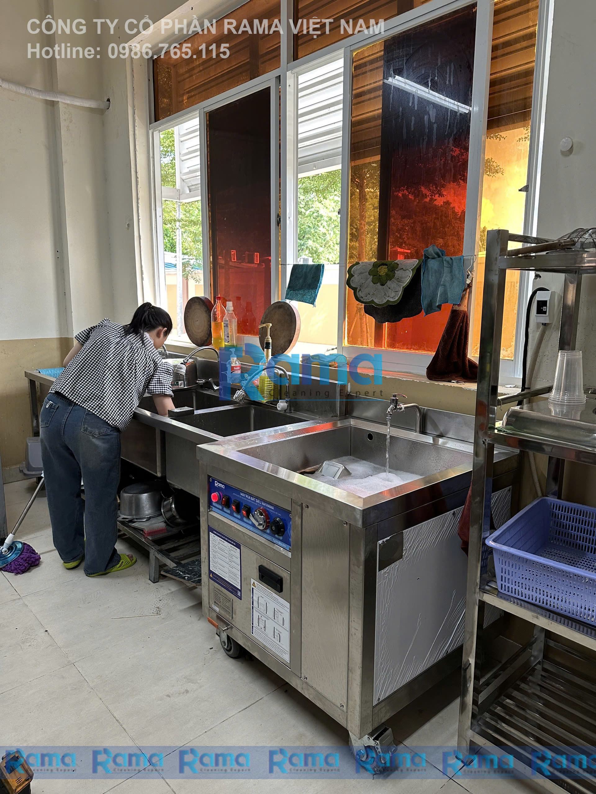máy rửa bát siêu âm