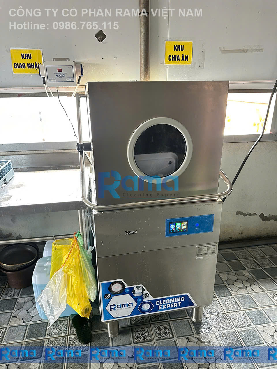 Máy rửa bát công nghiệp