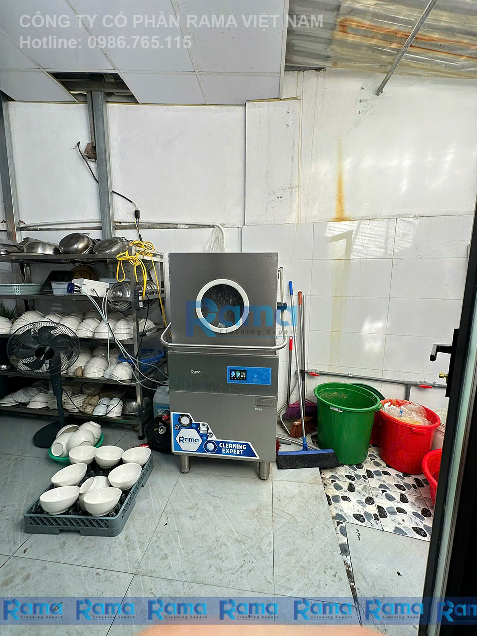 Từ Thách Thức Đến Lợi Thế & Câu Chuyện Về Chuyển Đổi Quy Trình Vận Hành Với Máy Rửa Bát Công Nghiệp Rama RC-15000SX 8 Máy rửa bát công nghiệp