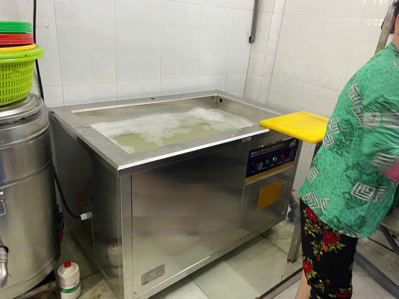 2. Máy Rửa Bát Cho Nhà Hàng Giải Pháp Toàn Diện