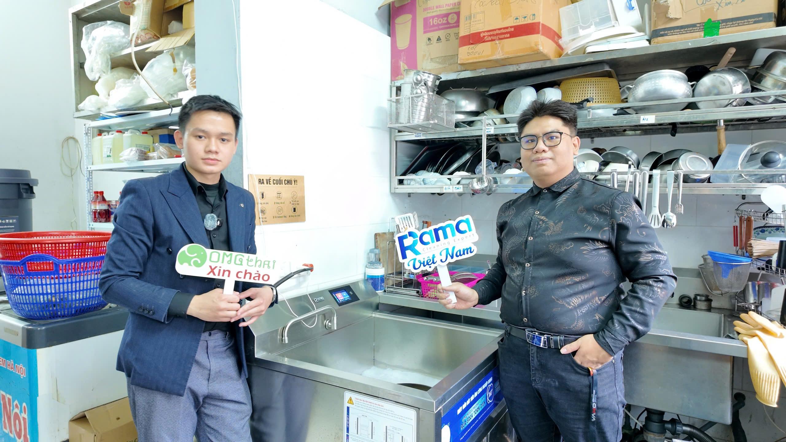 Máy Rửa Bát Cho Khách Sạn: Nâng Tầm Vệ Sinh và Hiệu Quả Vận Hành 8 4. Đầu tư thông minh Bài toán kinh tế và danh tiếng thương hiệu