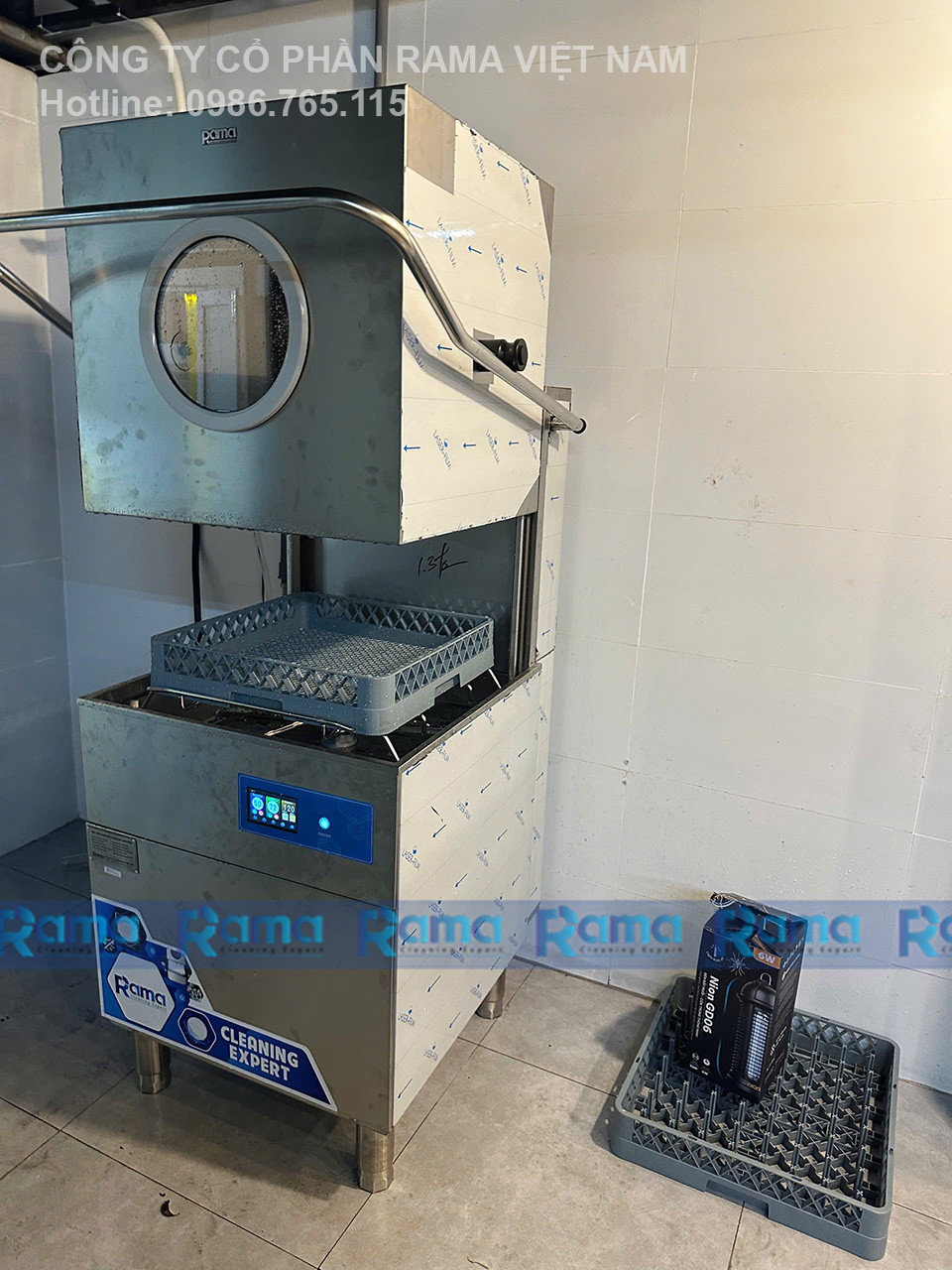 Máy rửa bát công nghiệp
