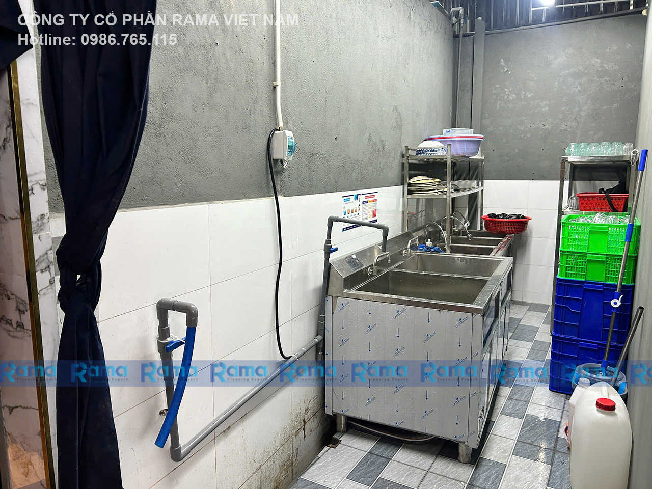 Nhà Hàng Hải Sản Sam Xây Dựng Lòng Tin Khách Hàng Từ Cái Chạm Đầu Tiên Với Máy Rửa Bát Siêu Âm Rama RB1500 Pro 11 Máy rửa bát siêu âm