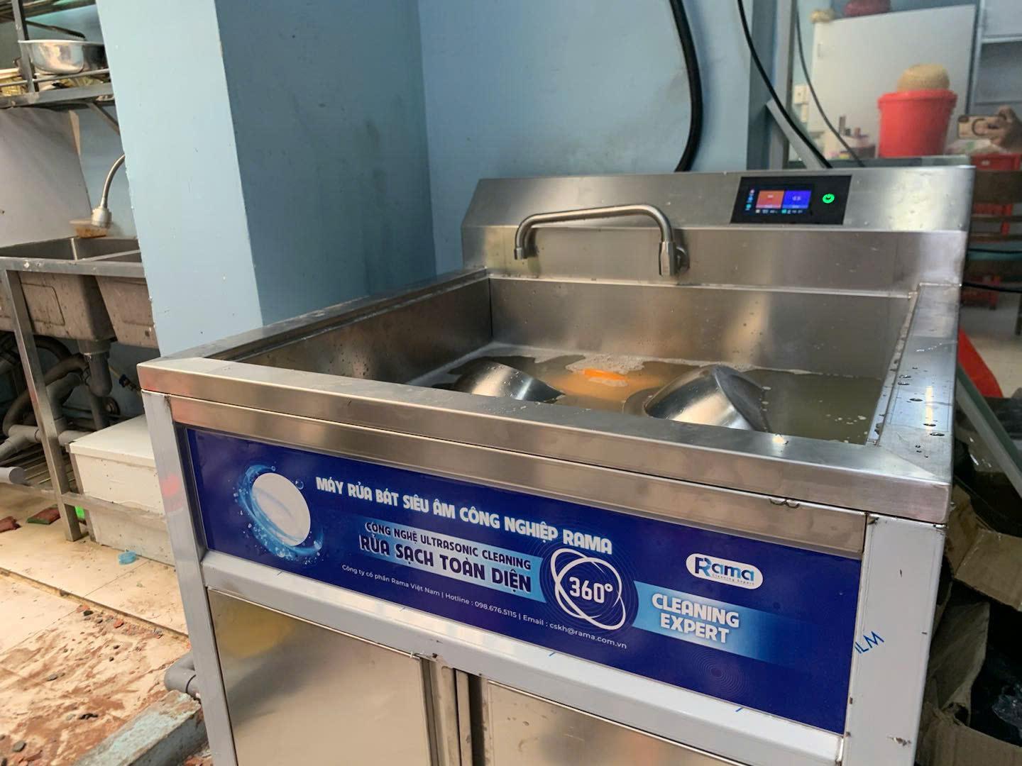 3. Công Nghệ Siêu Âm Bước Đột Phá Trong Làm Sạch