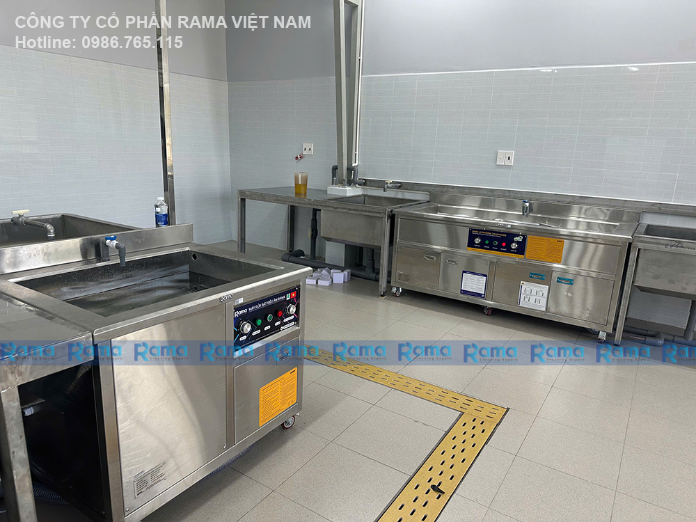 rửa bát công nghiệp
