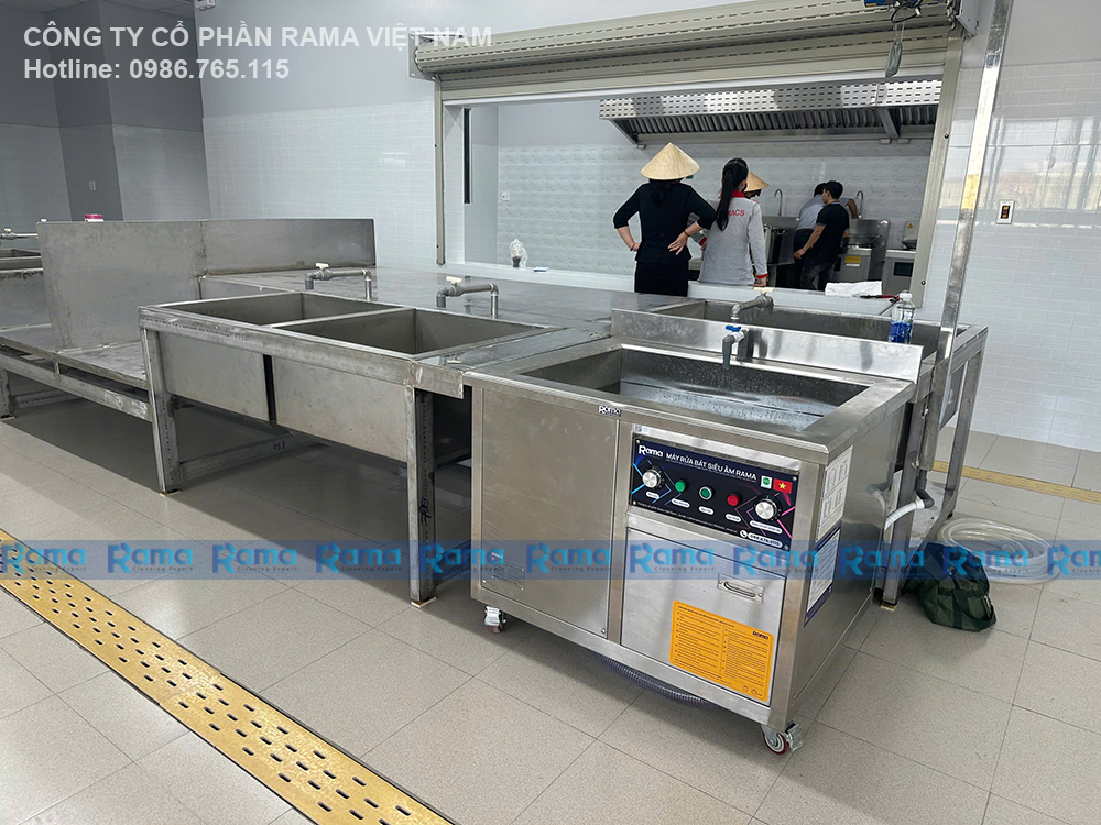 rửa bát công nghiệp