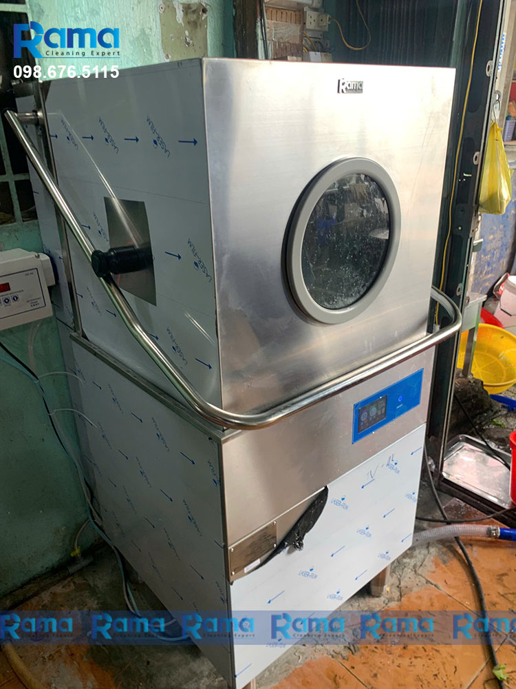 Máy rửa bát công nghiệp