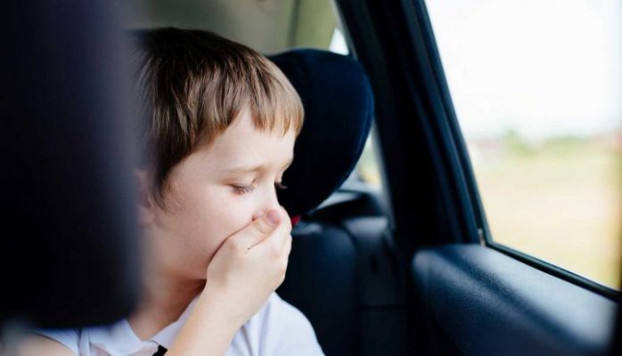 Vai trò của máy lọc không khí đối với ô tô gia đình